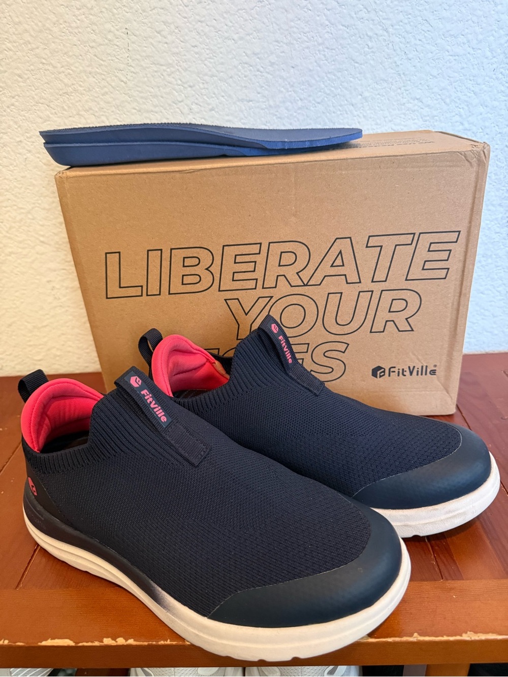 FitVille BrickWalk V3 Women’s 6.5 Extra Wide Navy Pink Slip-On Walking Shoes